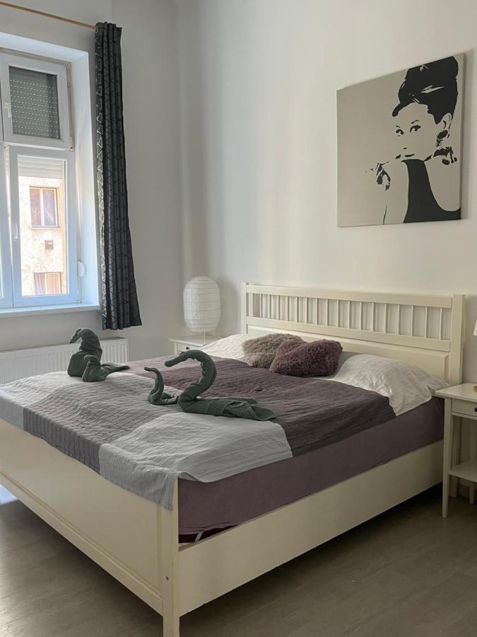Dora Apartment Near Buda Castle With Parking! 布达佩斯 外观 照片