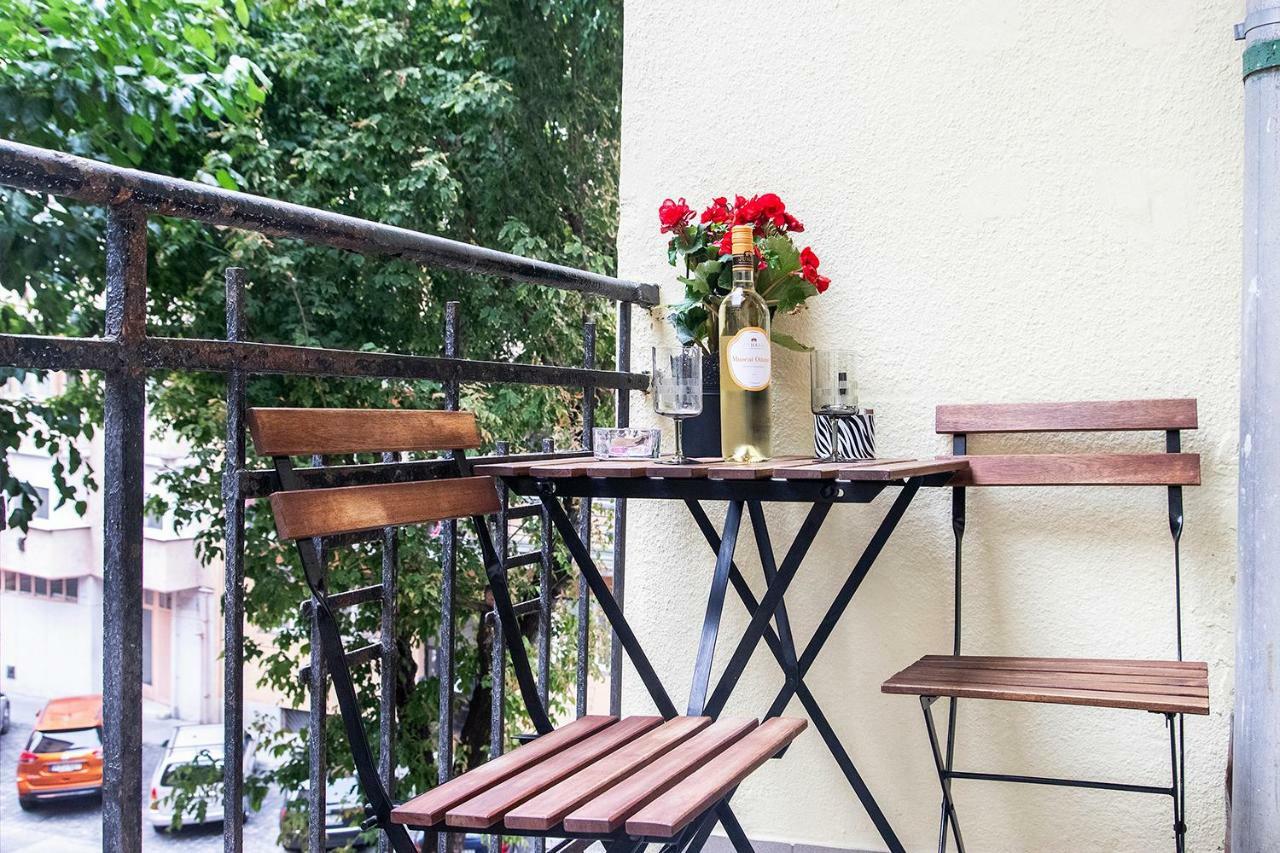Dora Apartment Near Buda Castle With Parking! 布达佩斯 外观 照片